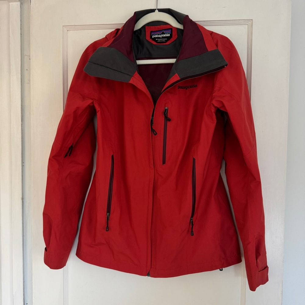 Patagonia Women's Gore-Tex Piolet Rain Jacket
